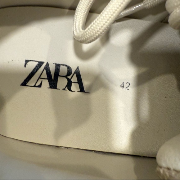 Zara Mens Taupe Suede Sneakers With White Chunky Soles NEW! Size US 9 EU 42 - Picture 8 of 10